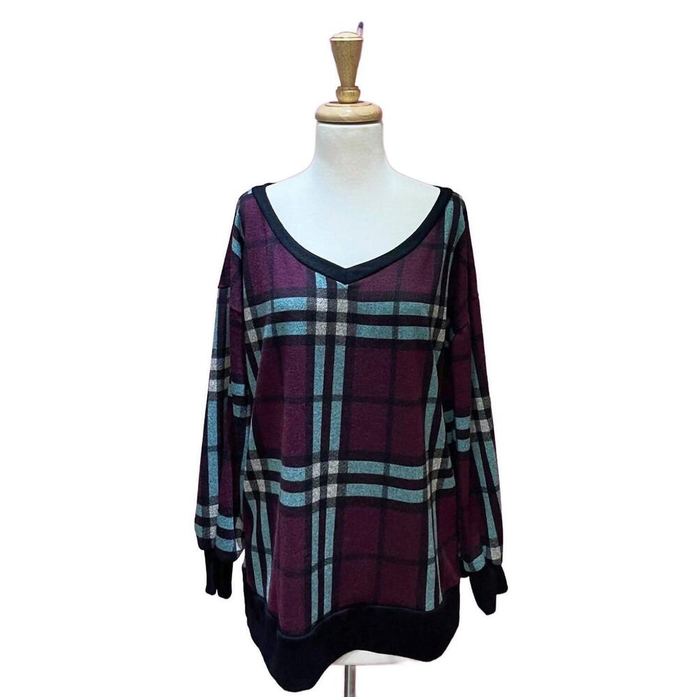 NEW HONEYME v neck plaid sweater in burgundy and mint